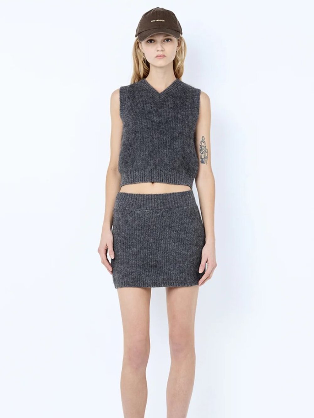 NEW Bec + Bridge Noe Vest Sweater Vest in Charcoal Gray Knit